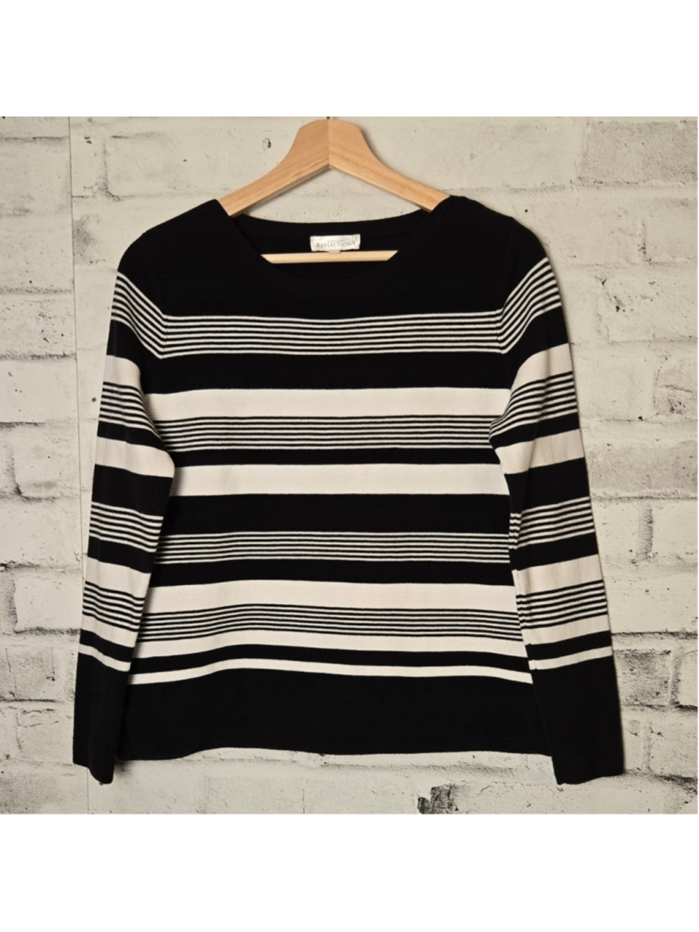 Northern Reflections Black White Striped Sweater M Classic Nautical Knit